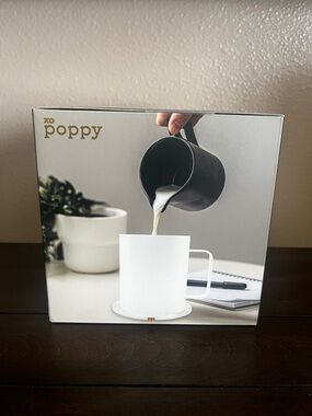 XO Poppy Mug Warmer Set – NWT – Gift Ready